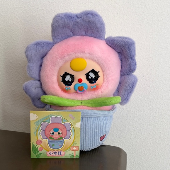 Baby three a small flower- PACI and CRYING EYES - Picture 2 of 5